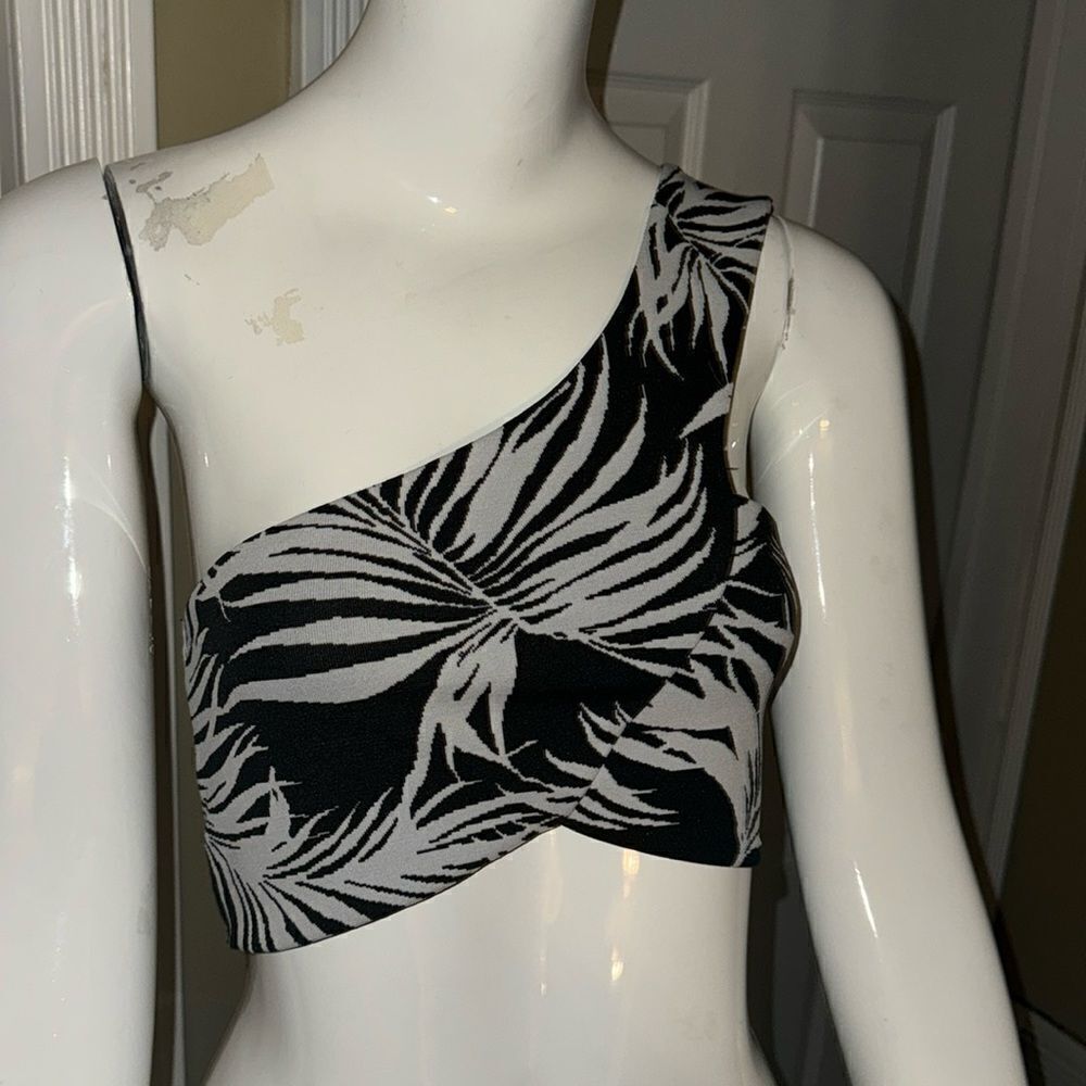 ZARA tropical asymmetrically top